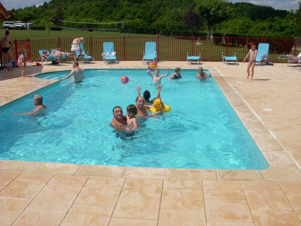 Camping De La Pelouse Jaulny Kültér fotó